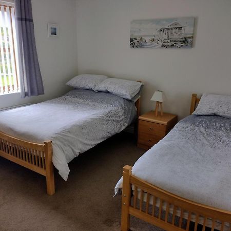 Mournes Snug Villa Newcastle  Bagian luar foto
