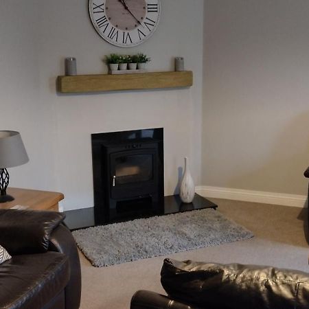 Mournes Snug Villa Newcastle  Bagian luar foto